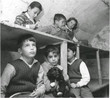 Enfants d'émigrants dans le Kibboutz Hagoshrim