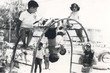 Enfants d'émigrants dans un Kibboutz