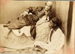 Deux jeunes femmes