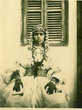 Belle femme aux bijoux