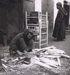 Artisan juif tourneur de bois à Marrakech