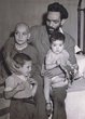 Famille pauvre dans le Mellah de Casablanca