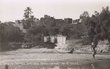 Tinghir: vue du Ksar prise de l'oued