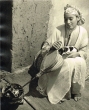 Jeune fille au soufflet Maroc c. 1955.