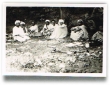 Groupes d'adultes et d'enfants
