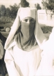 Jeune femme voilée