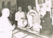 Visite d'une exposition à Tanger avec l'Ambassadeur des Etats-Unis